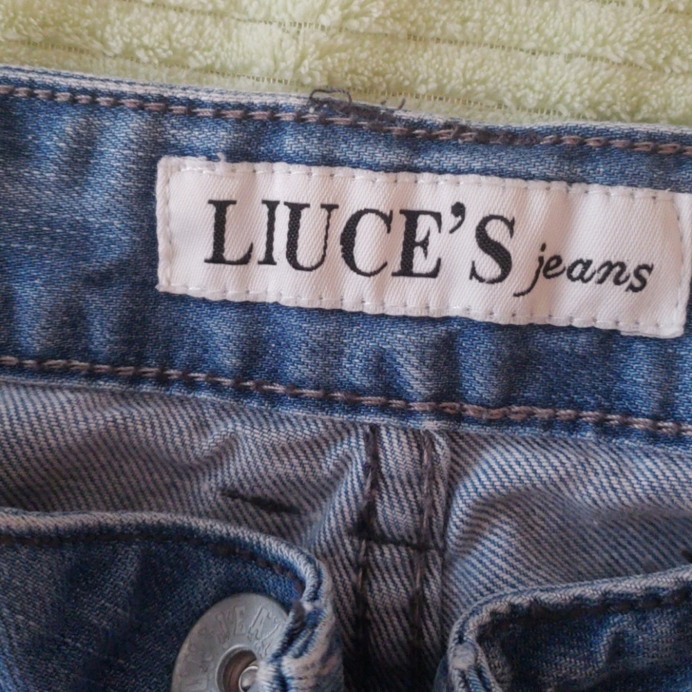 Jeans - Picture 2 of 5